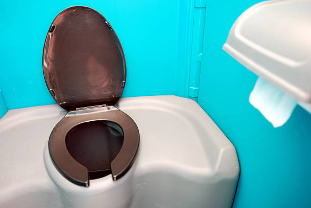 Best Portable restroom trailer rental  in Hondo, TX